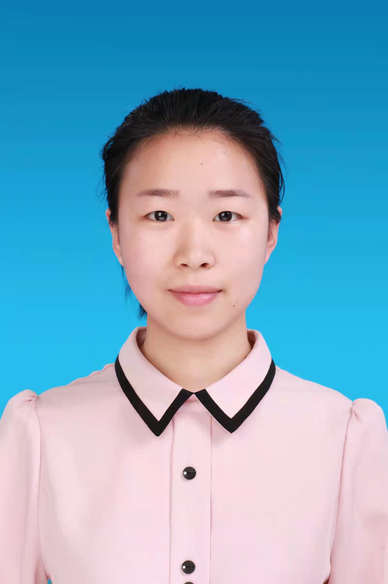 吴静怡